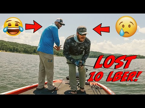 Summer Bass Fishing- Creatures and Crankbaits For Offshore Bass (Matt Loses a 10 LBER!!!)